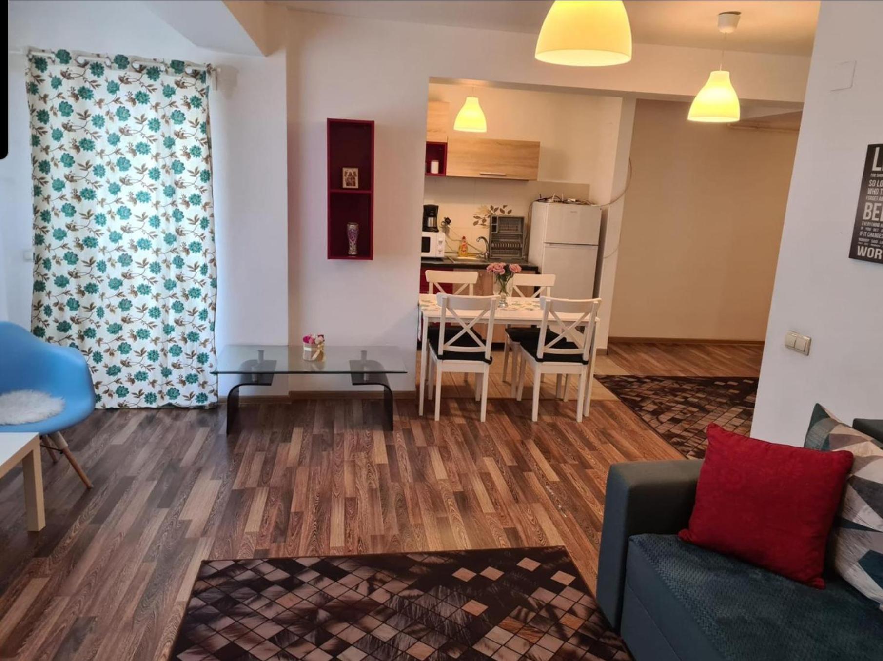Apartament Fundeni Bukarest Eksteriør billede
