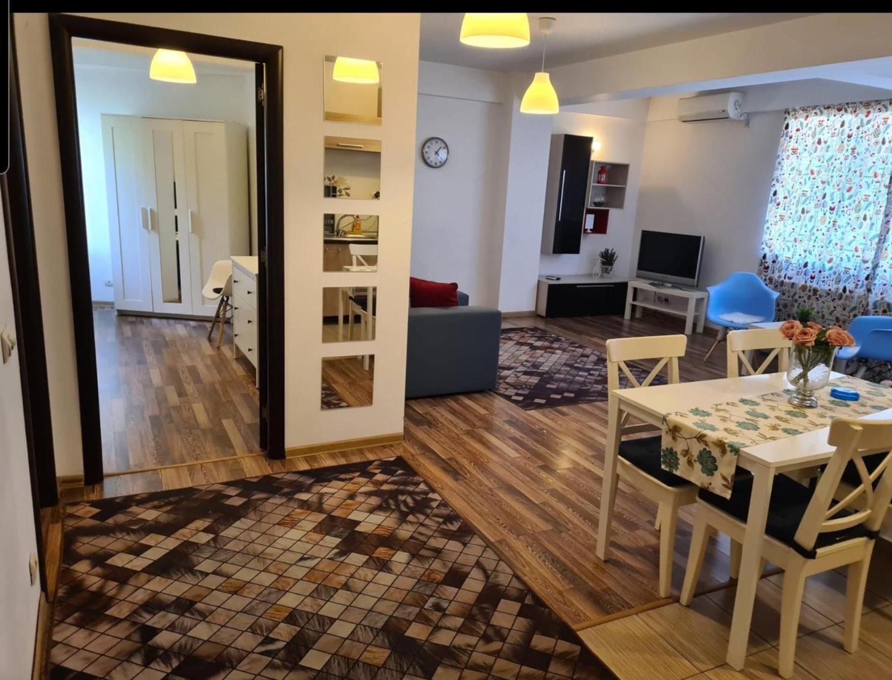 Apartament Fundeni Bukarest Eksteriør billede