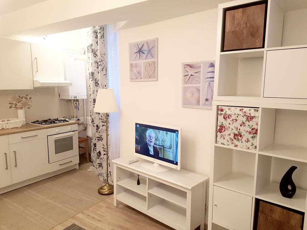 Apartament Fundeni Bukarest Eksteriør billede