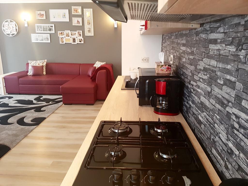 Apartament Fundeni Bukarest Eksteriør billede